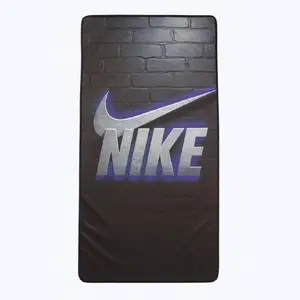 حوله یک تیکه نایکی دور مشکی Nike